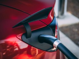 Electric vehicle charger